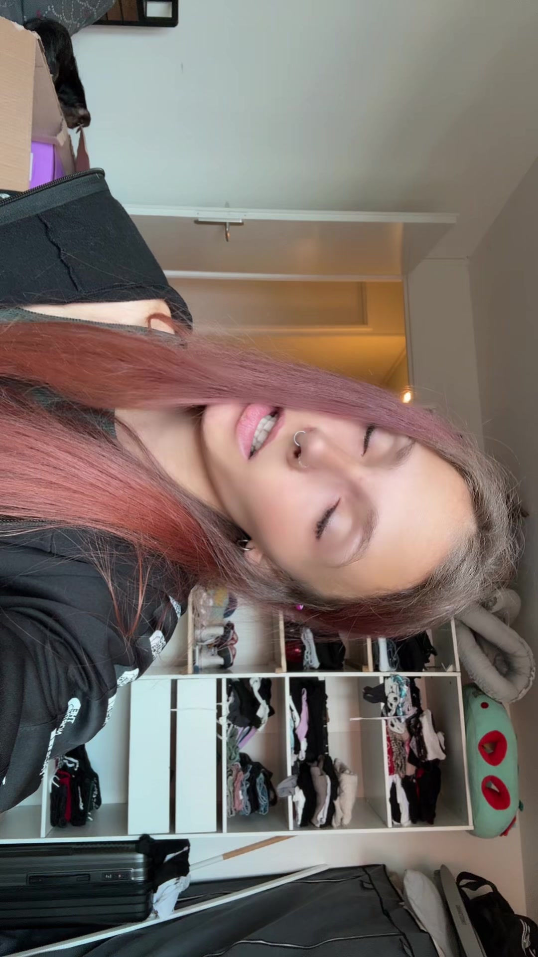 @Nini🖤🏳️🌈