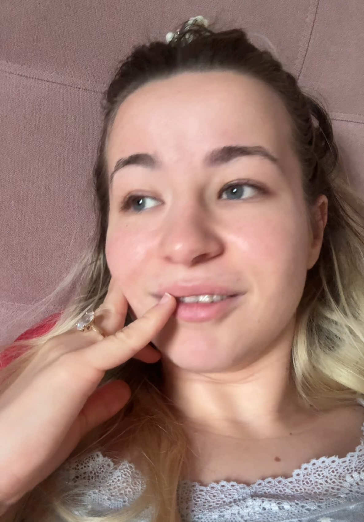@Amiraa