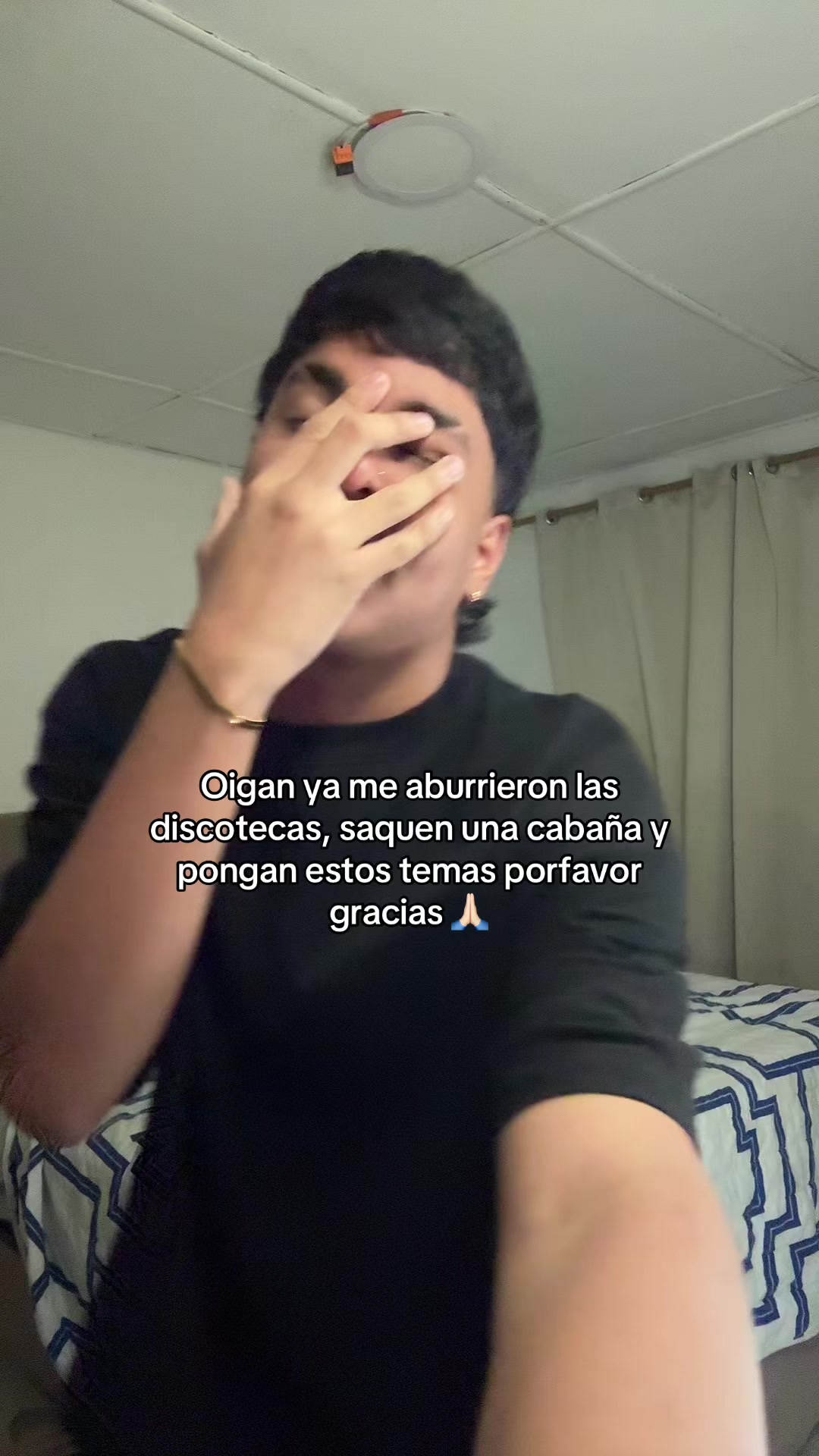 @Nueve