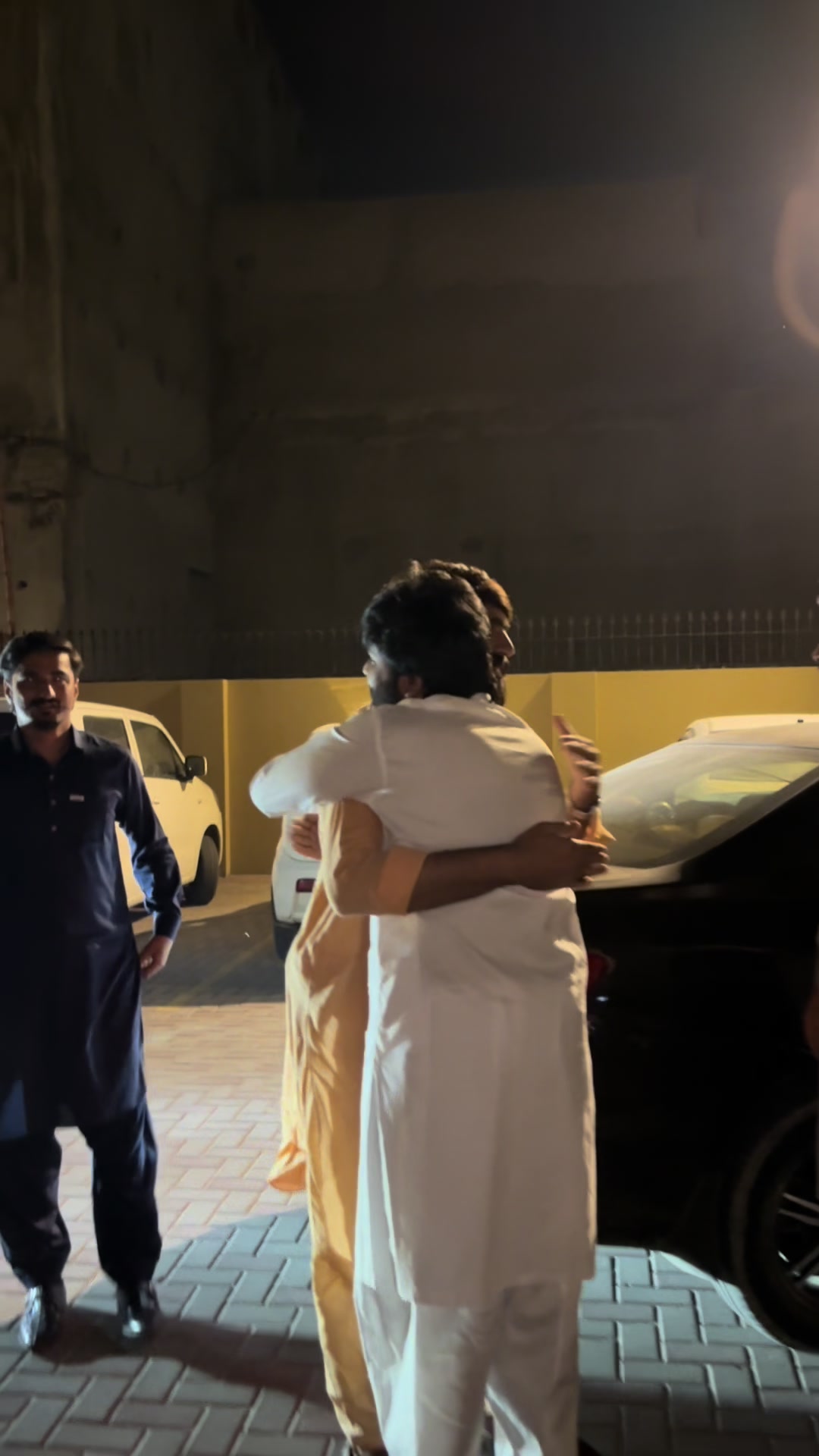 @Faizu🕊️غفاری