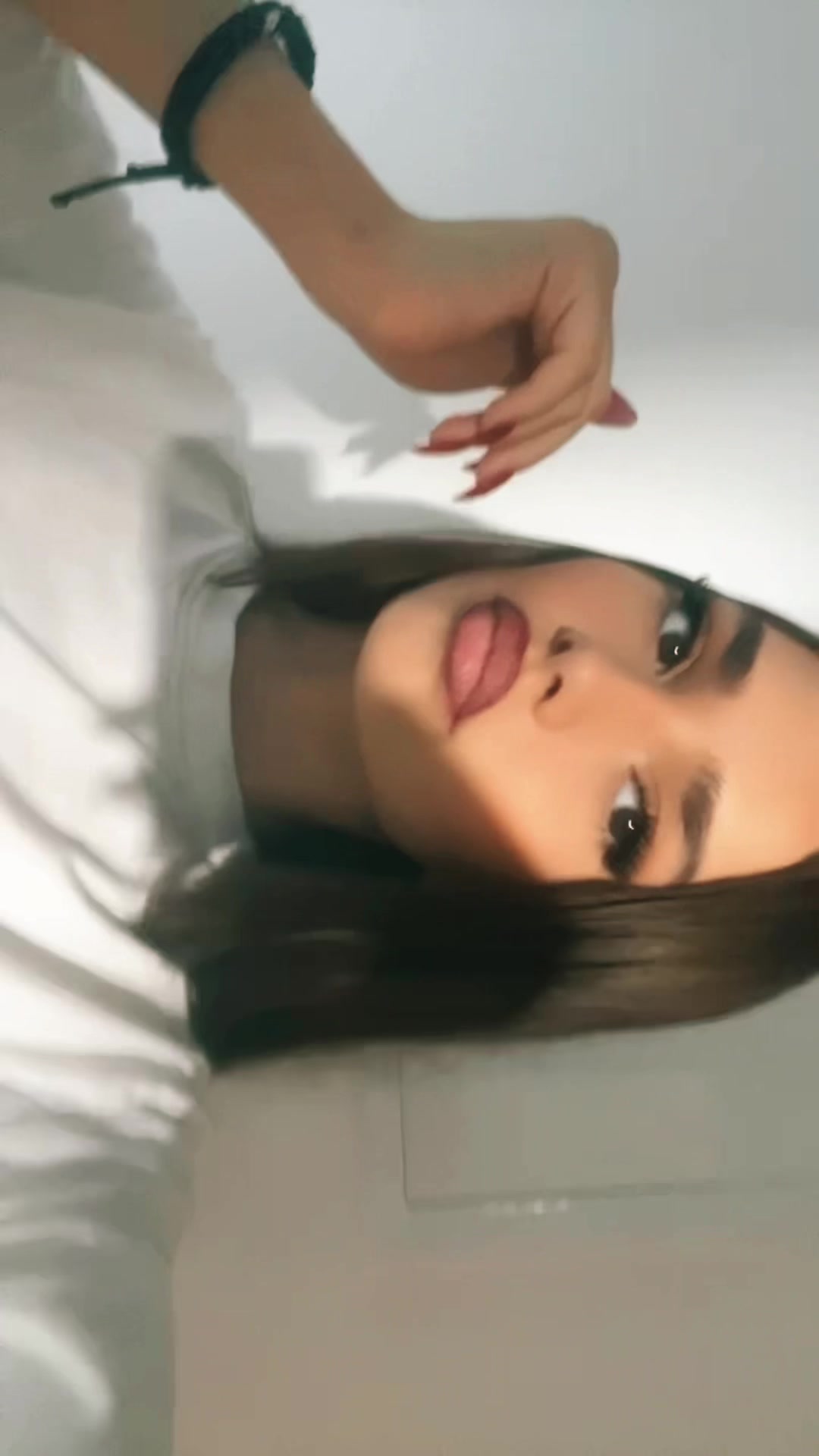 @๐ท