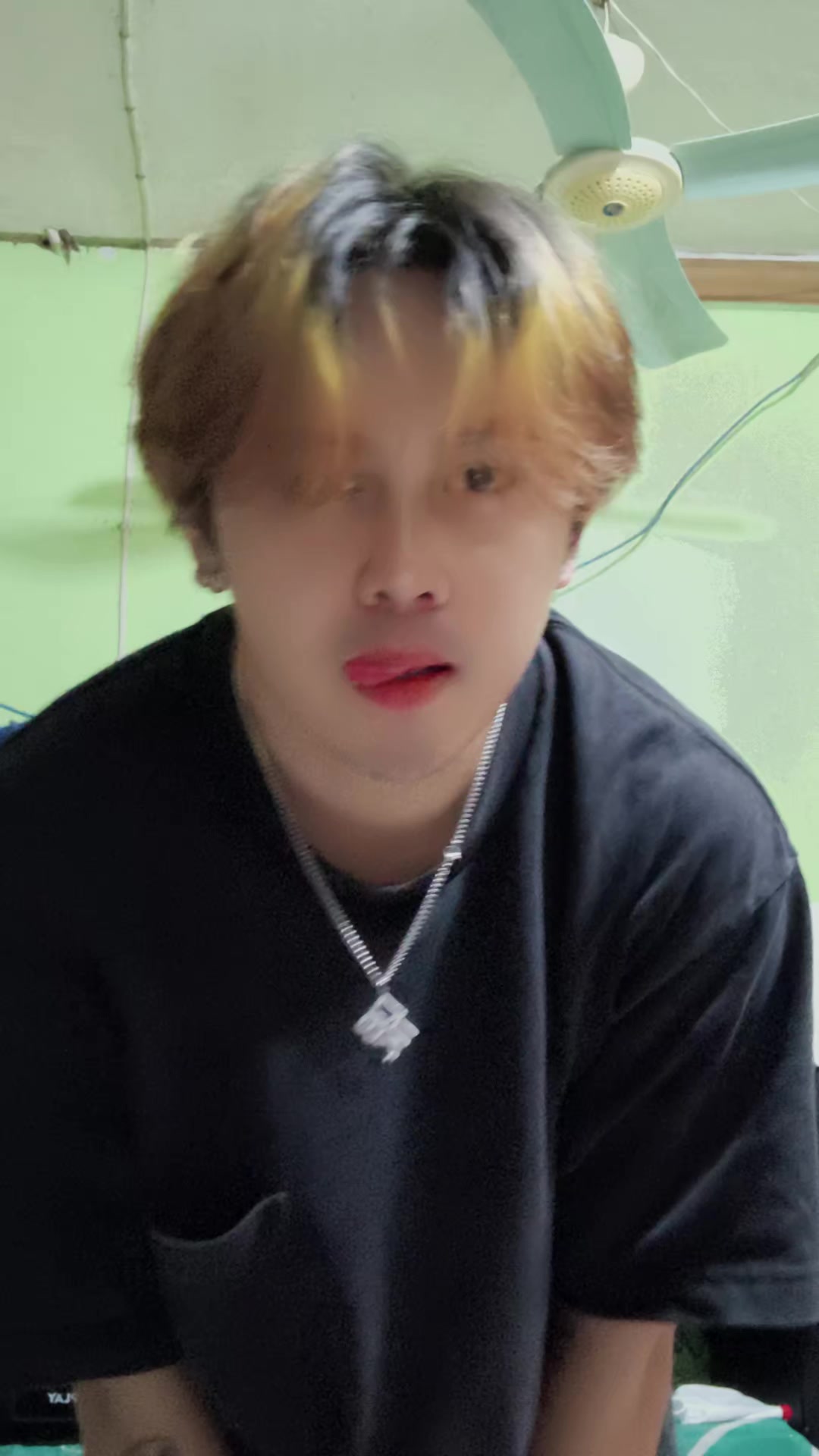 @Jhyct