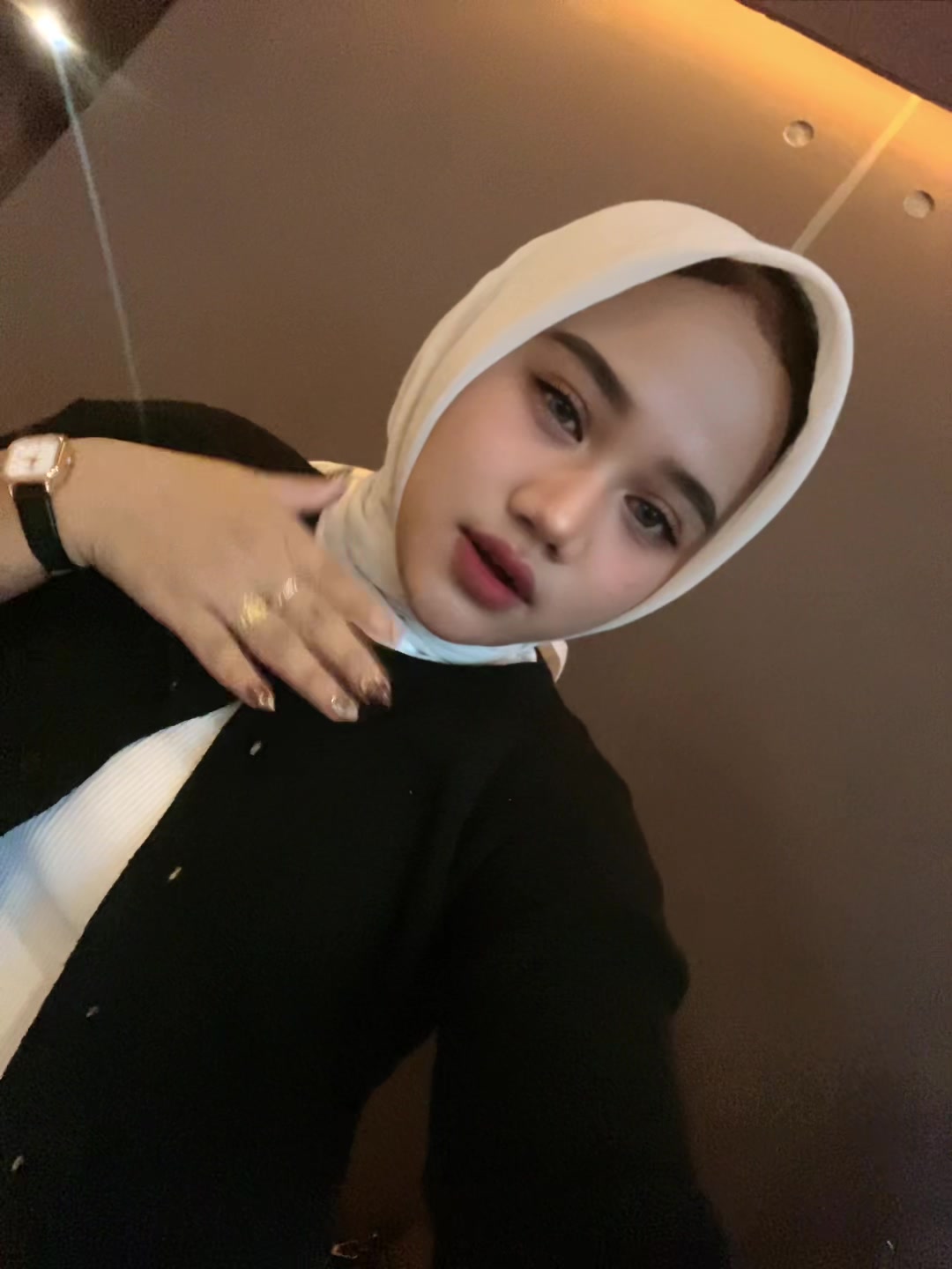 @W 4 HYU
