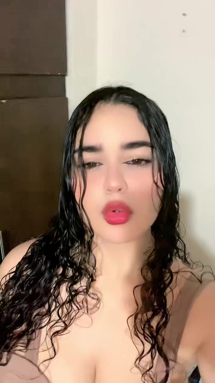 @Ari