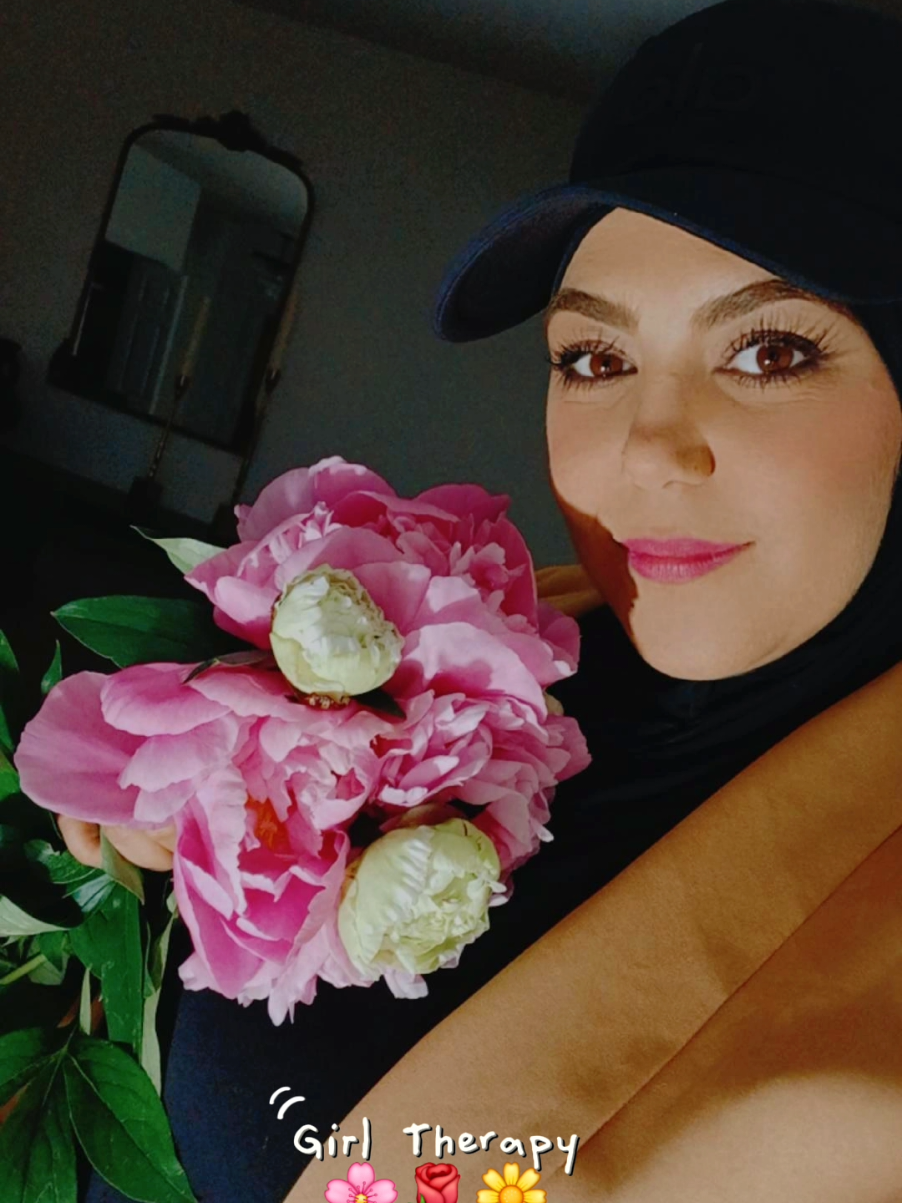 @Angel مَلَاك
