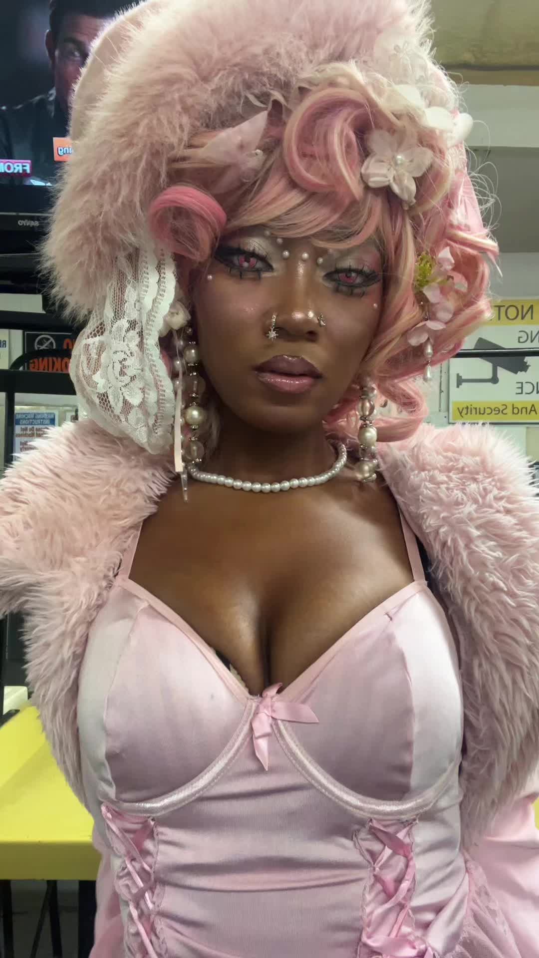 @Kaylaambrii
