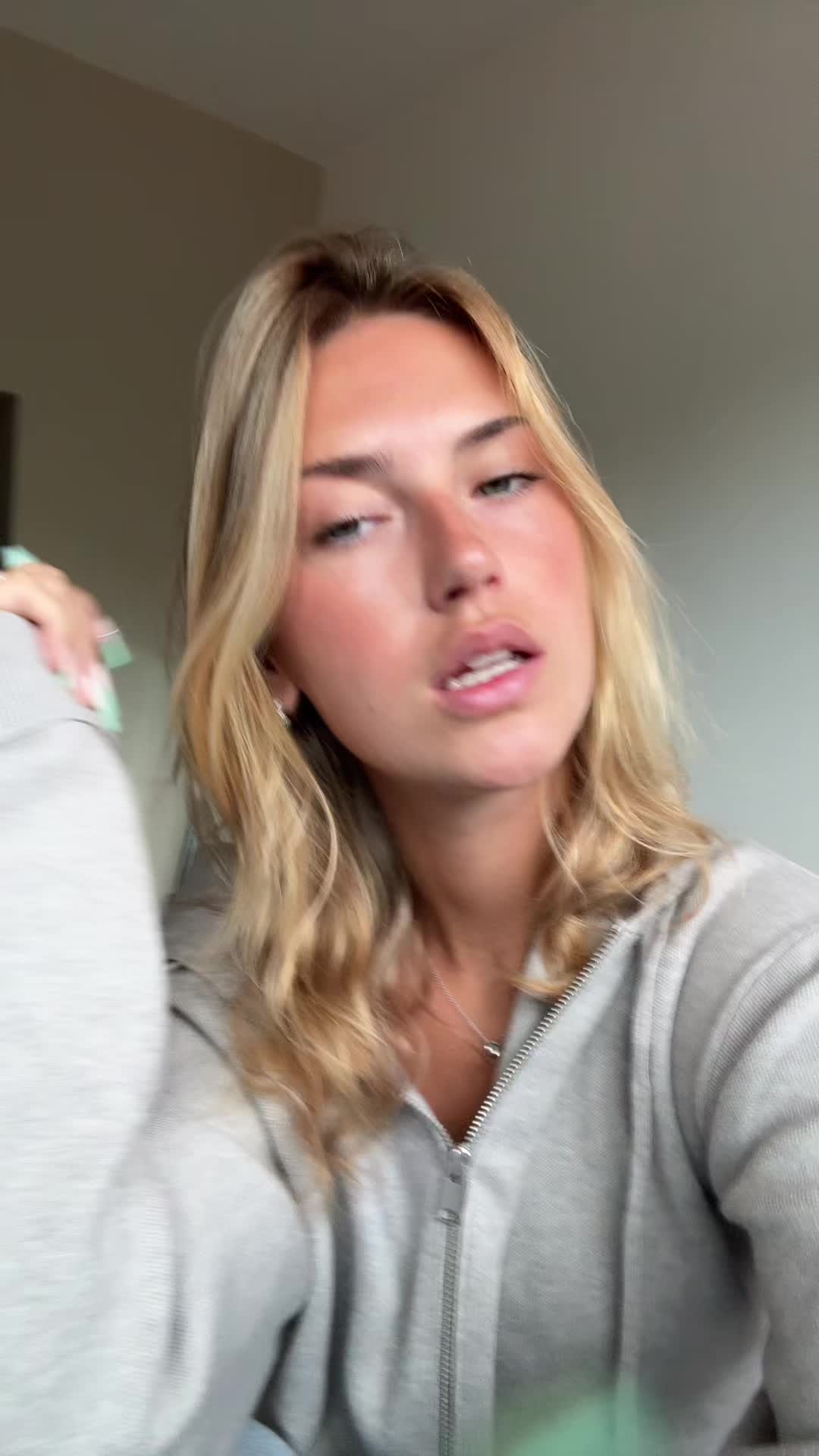 @jade