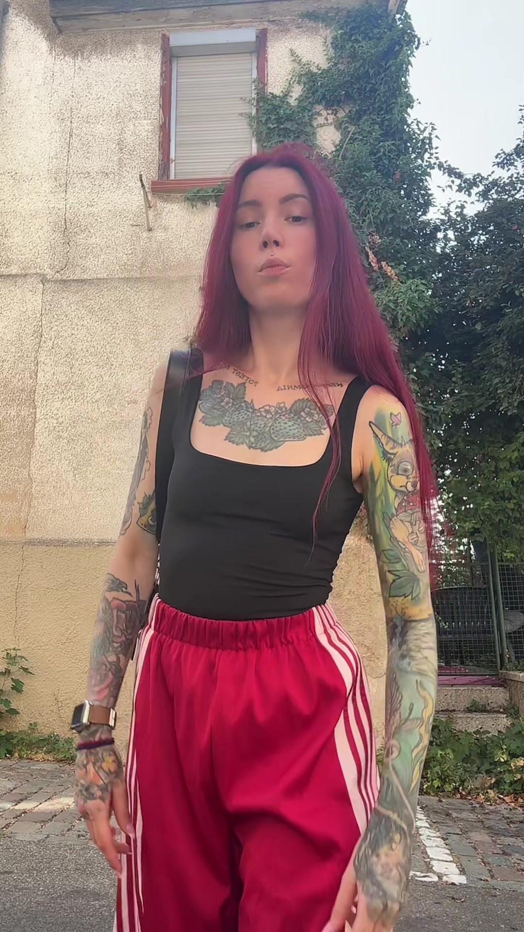 @Vera