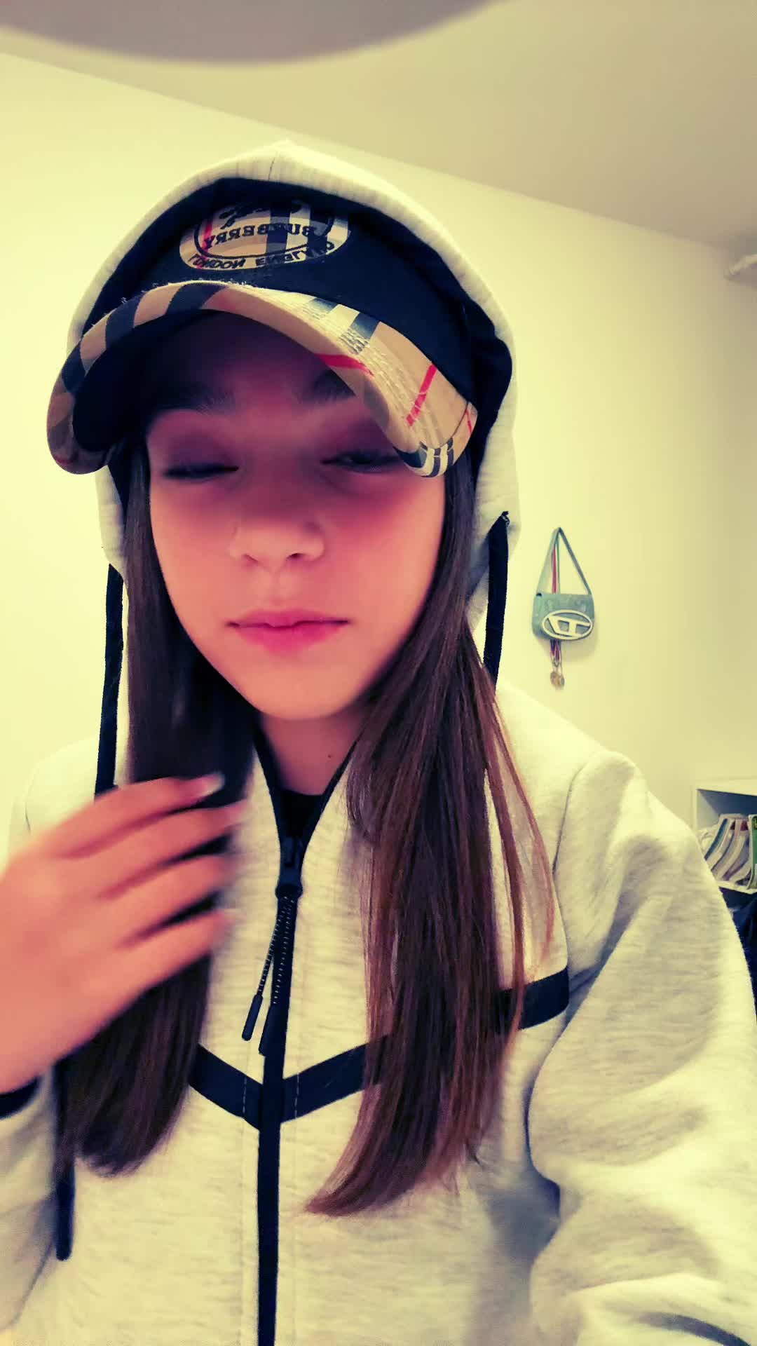 @𝟏𝟕