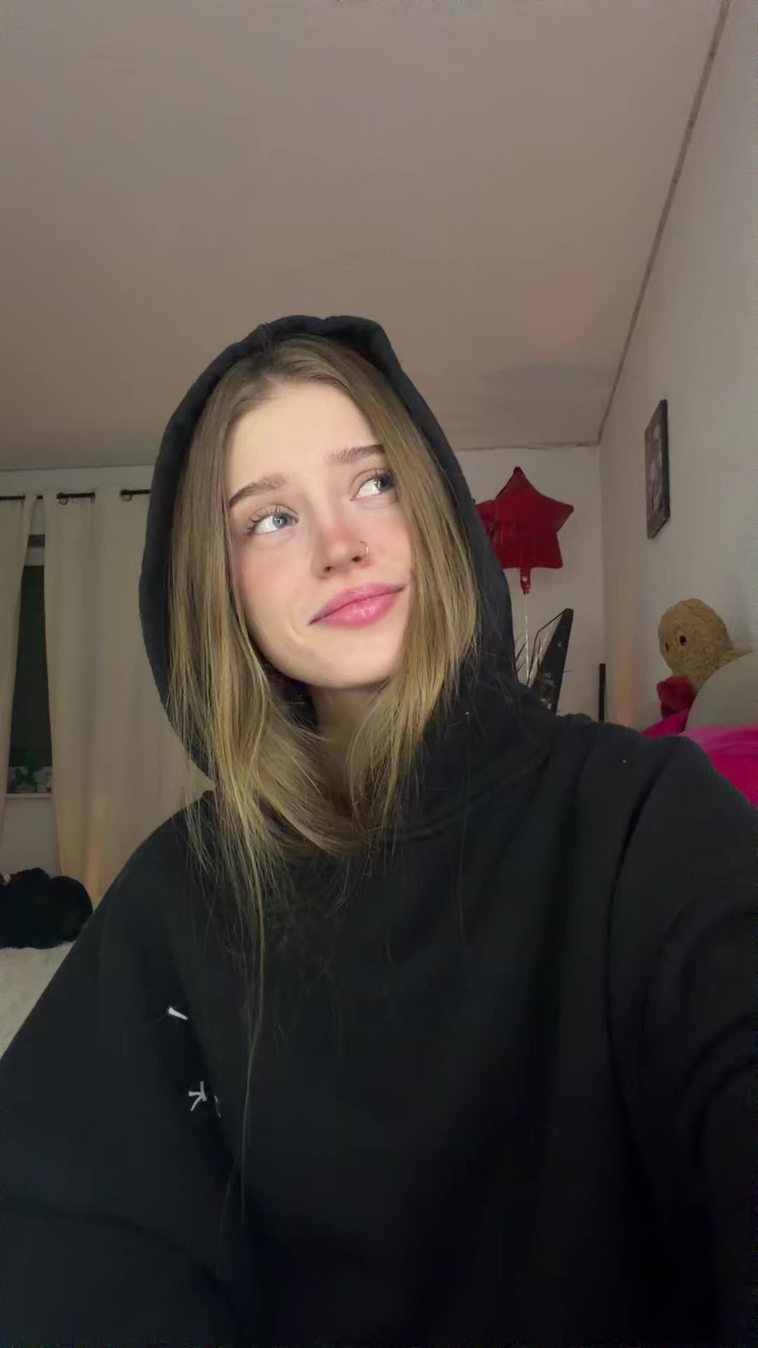 @VAPOLLYY