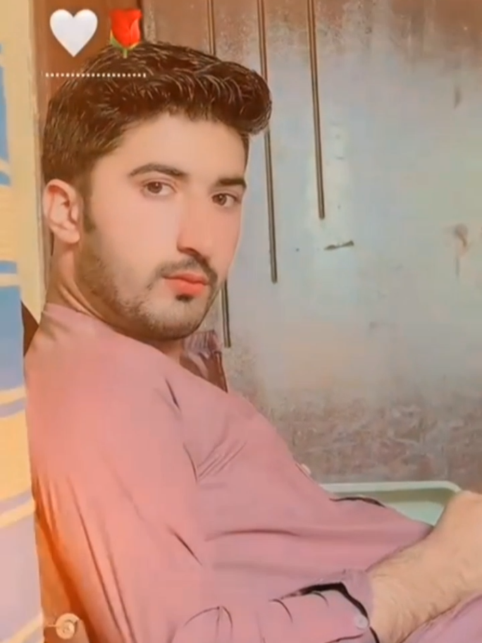 @𝗦𝘁𝗮𝘁𝘂𝘀 𝗞𝗶𝗻𝗴 👑