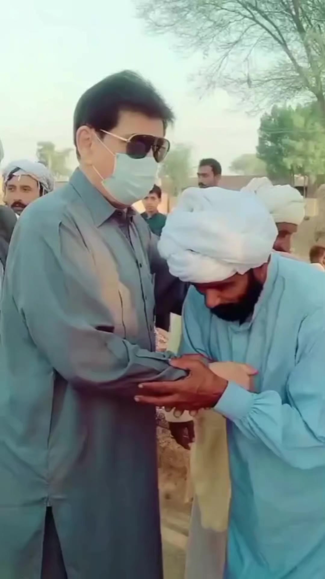 @مخدوم سید فیصل صالح حیات