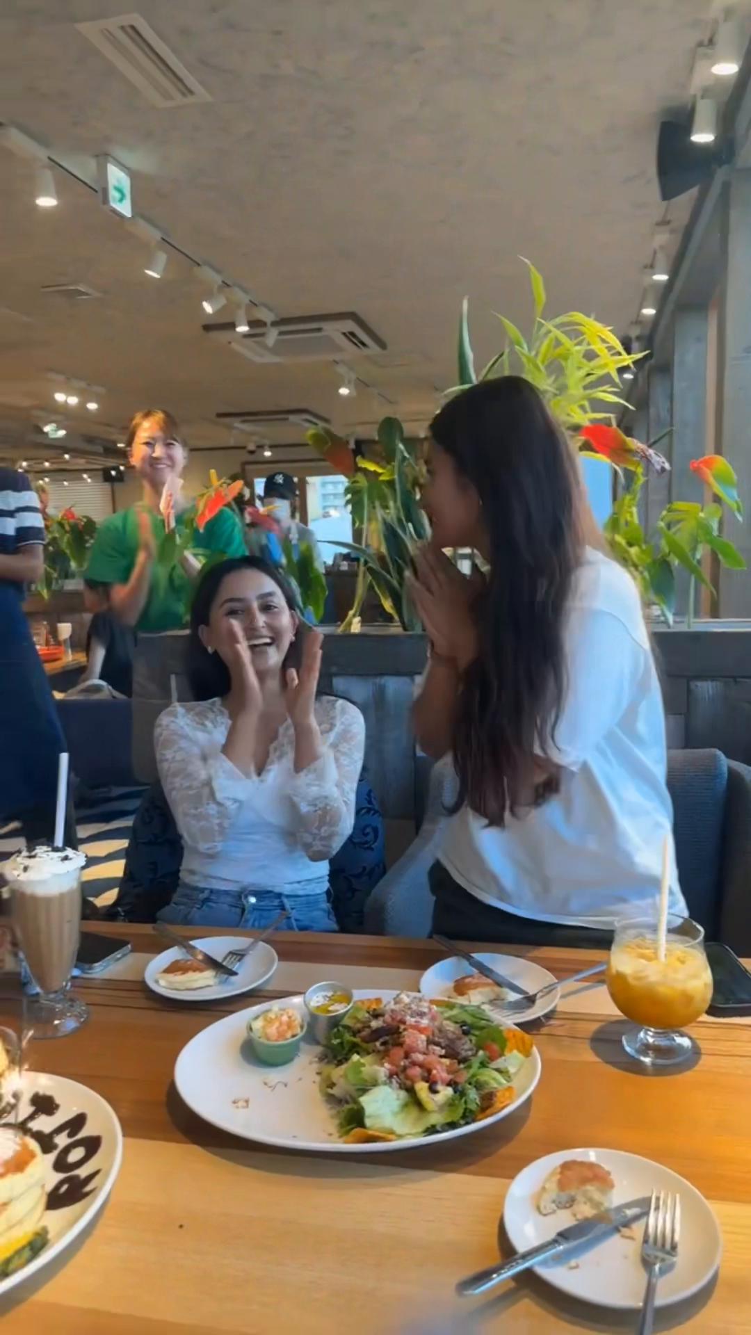 @Asmi🧚&zwj;♀️