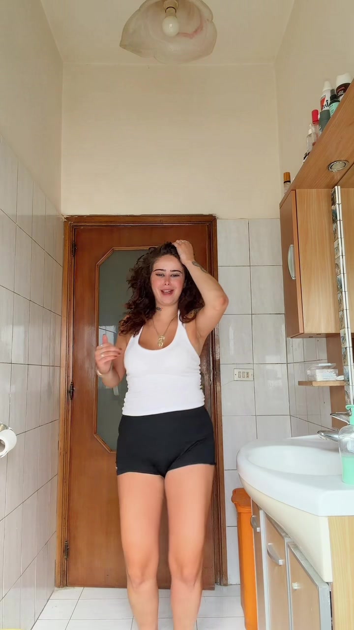 @Luana Flora Fernando