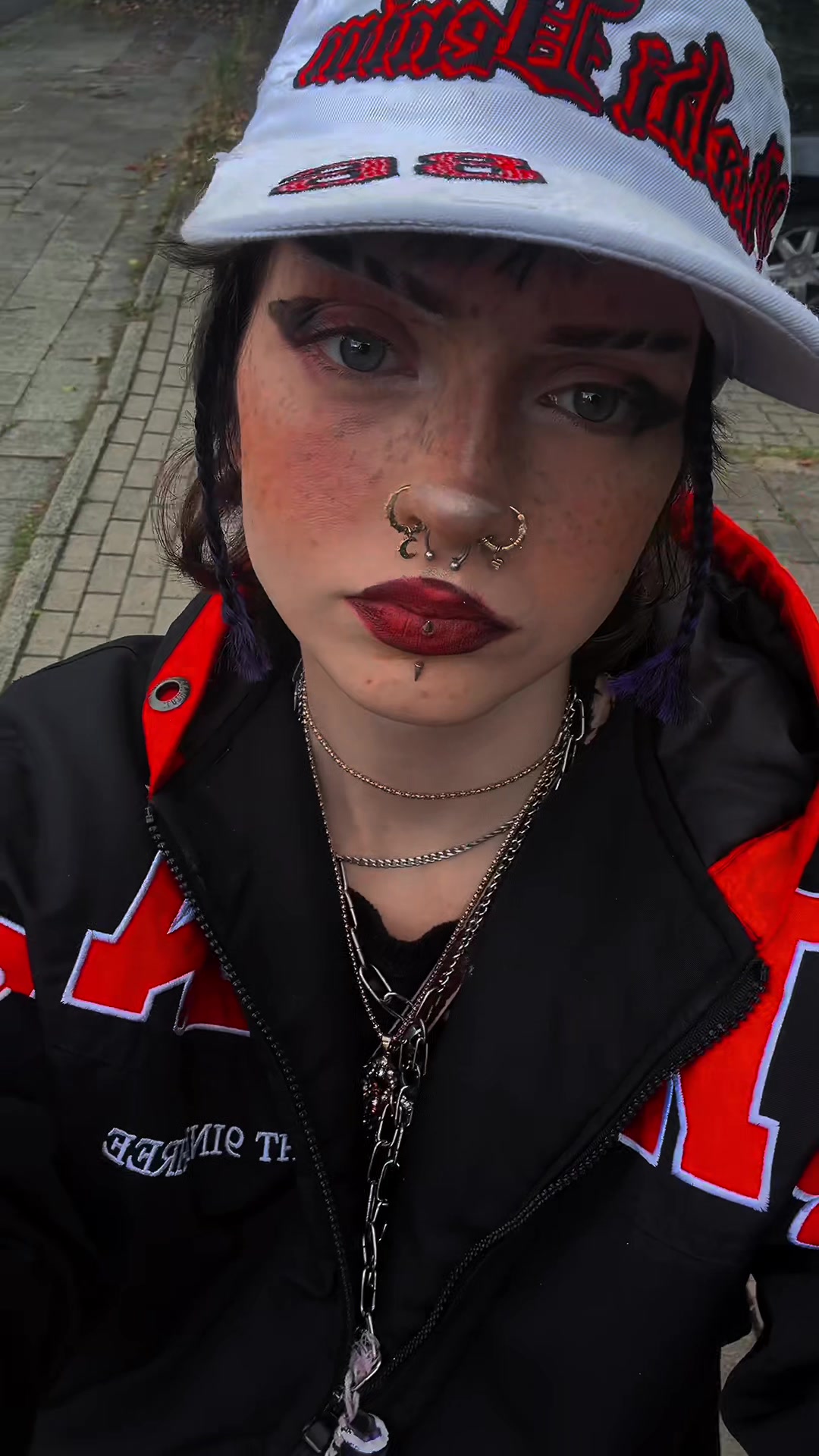 @Jo