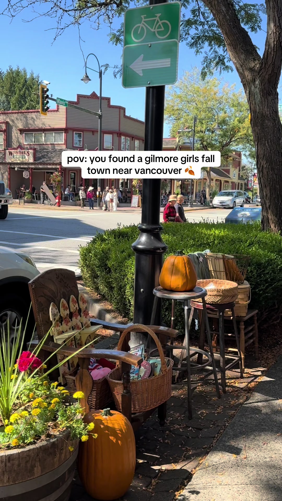 @Lena