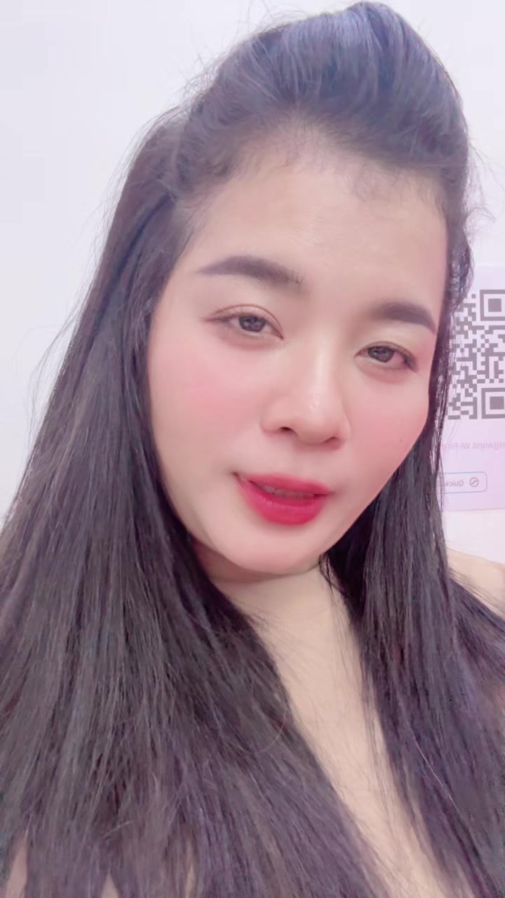 @ម៉ាក់ សាន់មុី❤️😘