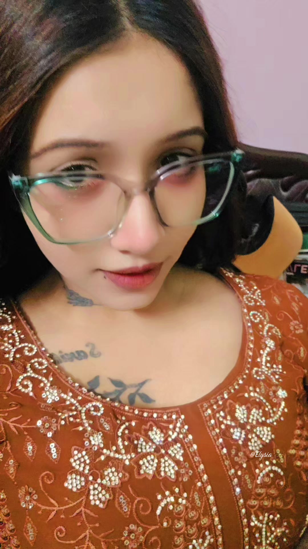 @Frangipani 🤍