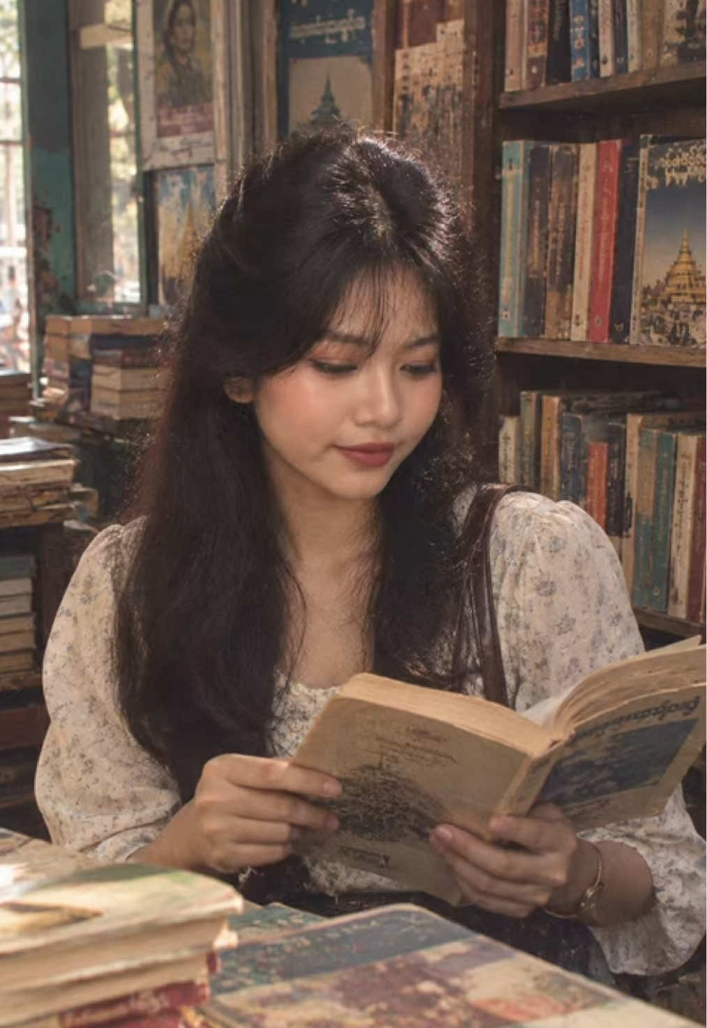 @Emerald_Mg : မောင်