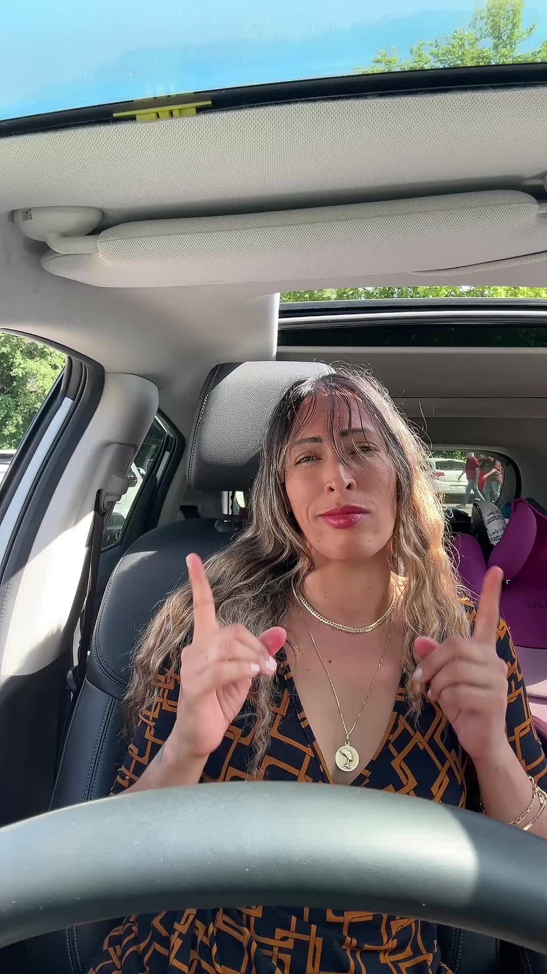 @Yuni