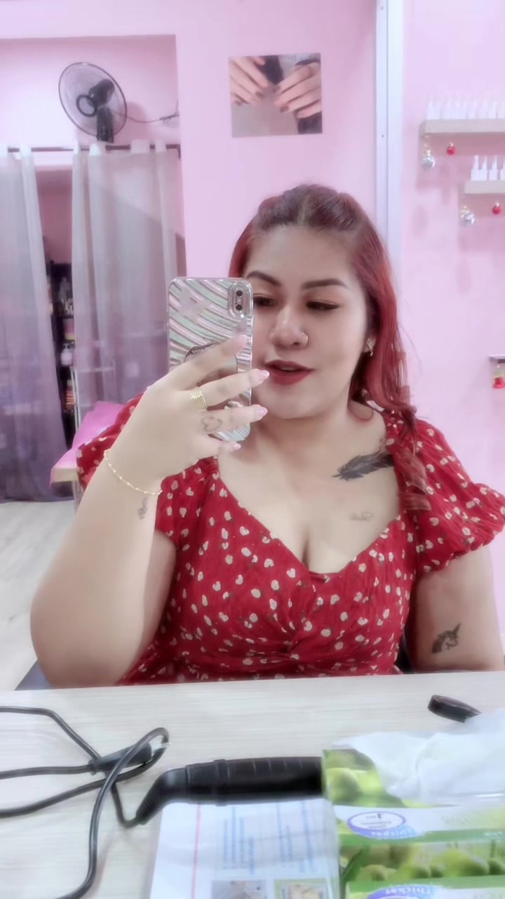 @🧿 𝓐𝓫𝓲𝔂𝓷𝓮𝔂𝓪 柯 晓 珍。♡🪬