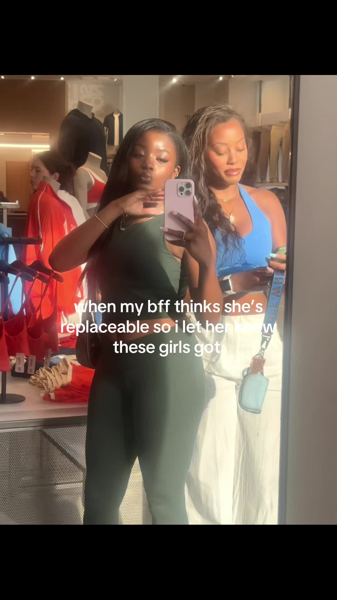 @omgilovelaiberry