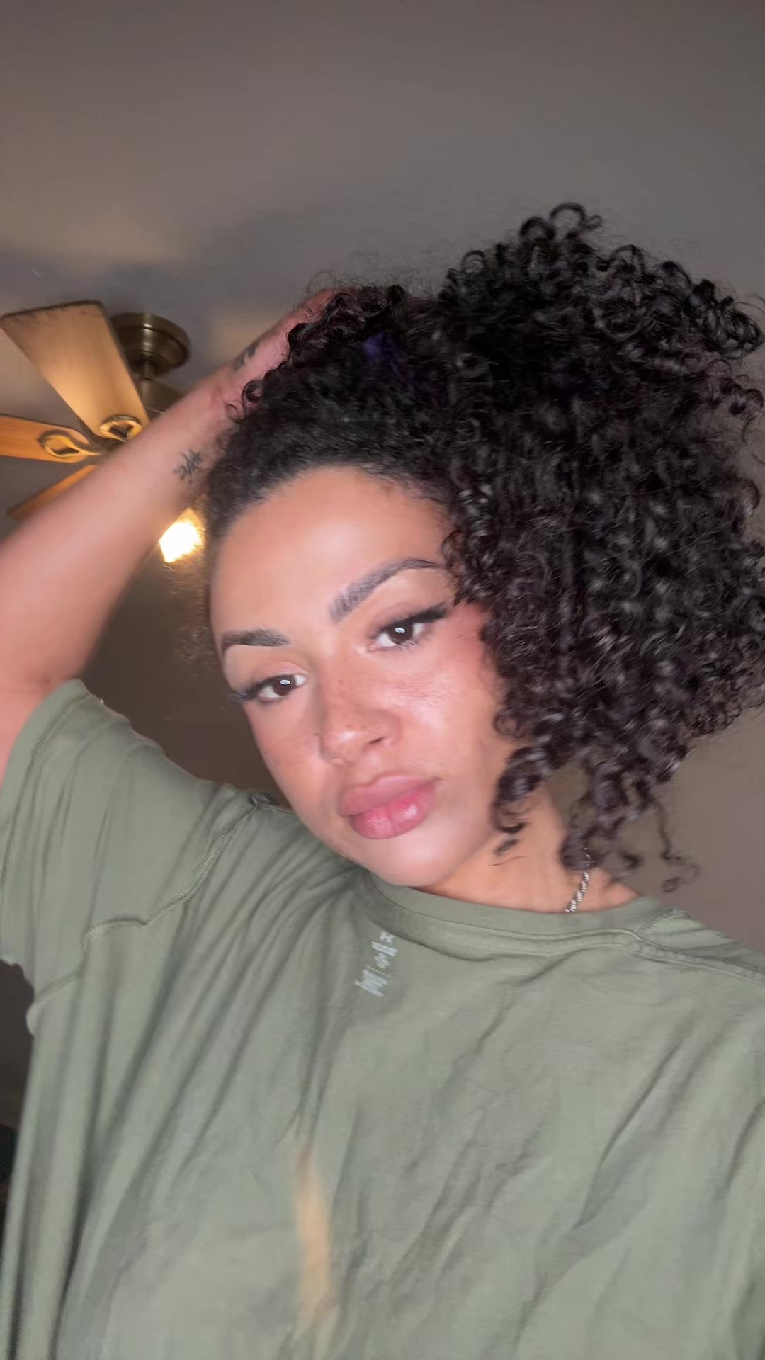 @desicurves