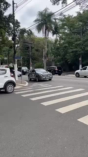 @Senna