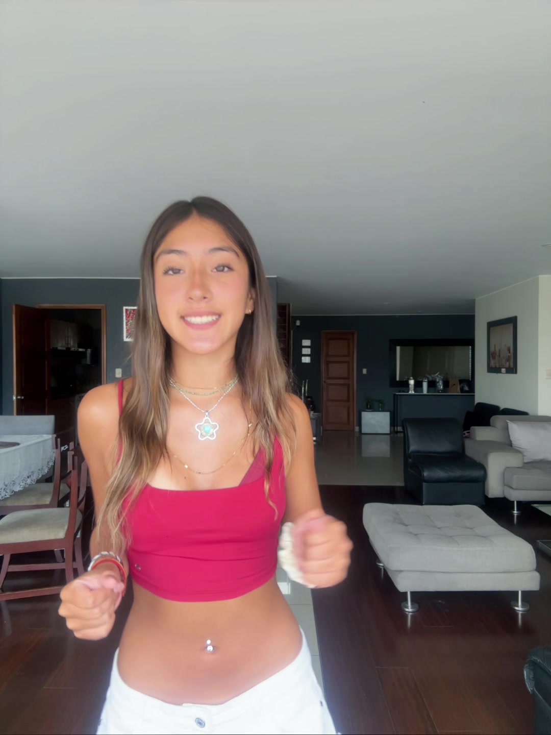 @_vaniaestrada