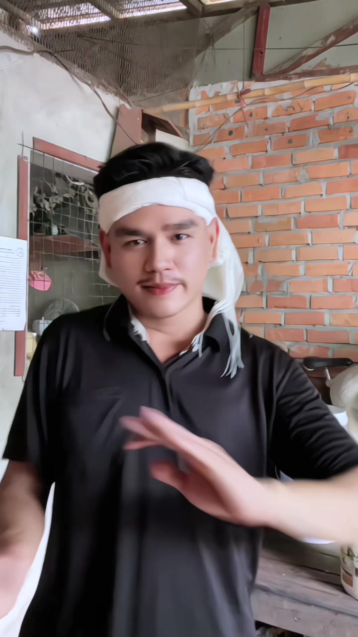 @Myat Min