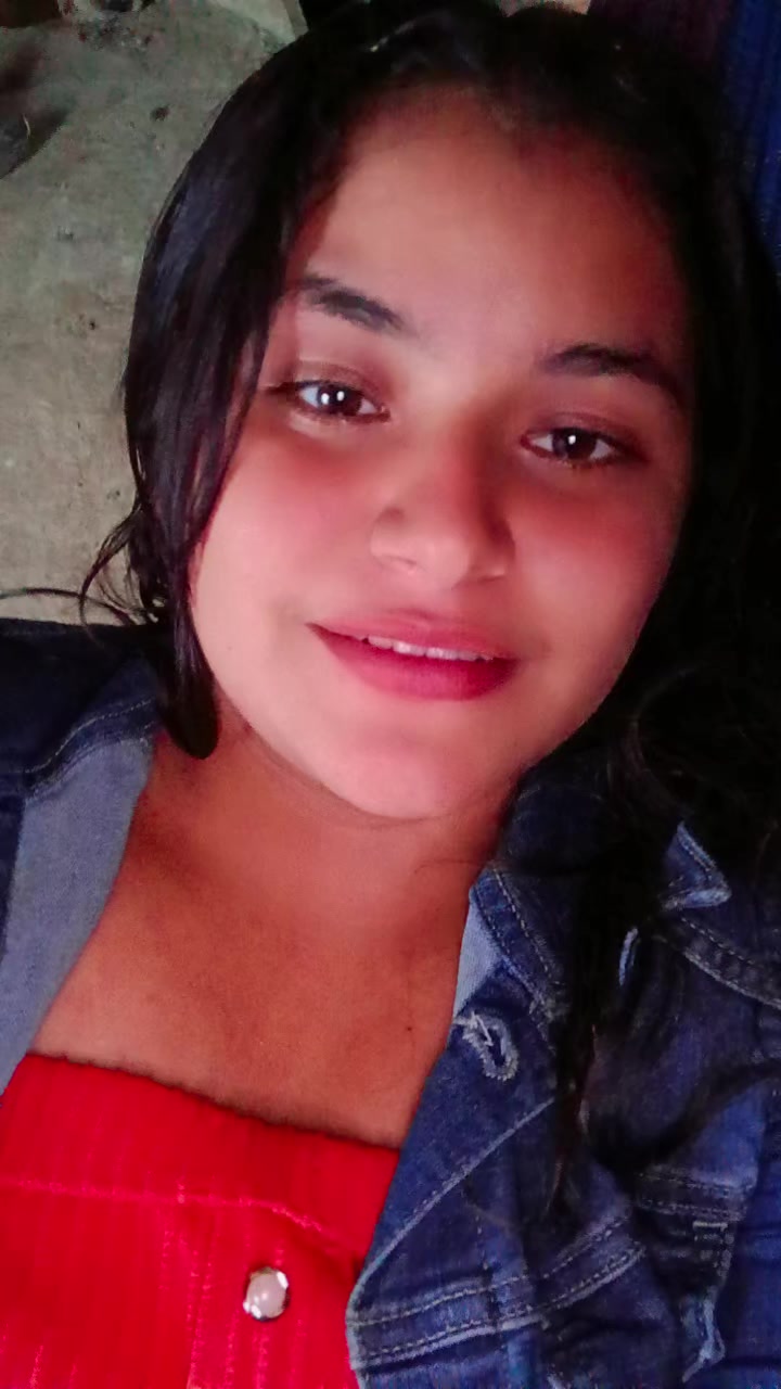 @estrellita🌠 🍒🫂🍀🌿🌱) zeas