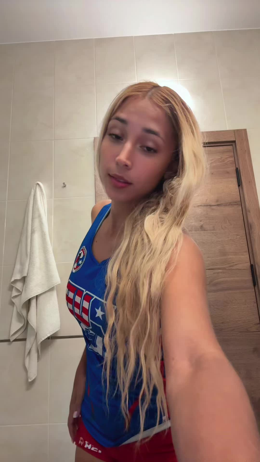 @Nayeli💎