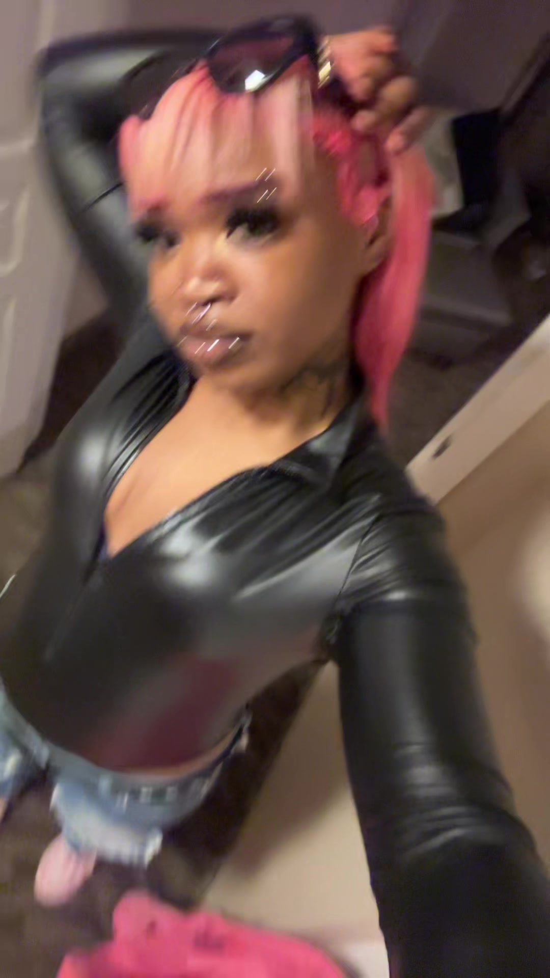 @vern3lla