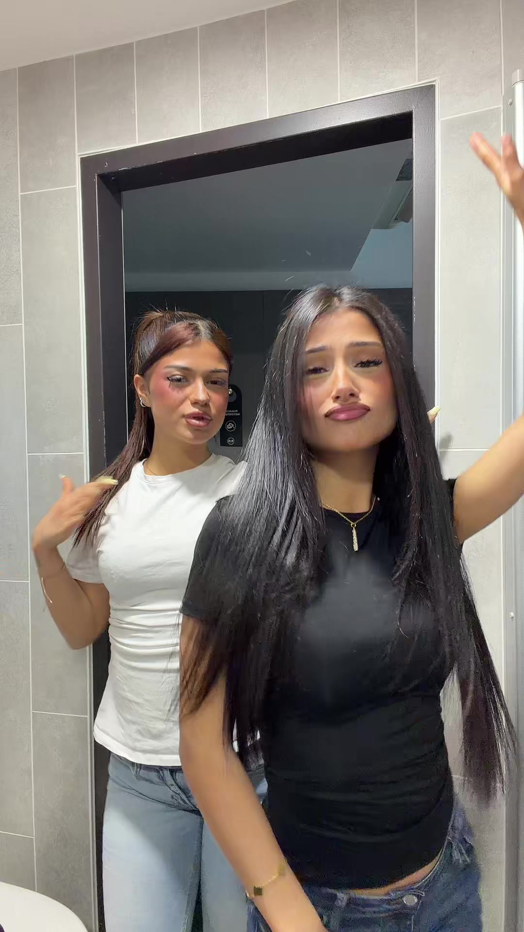 @nilotchii