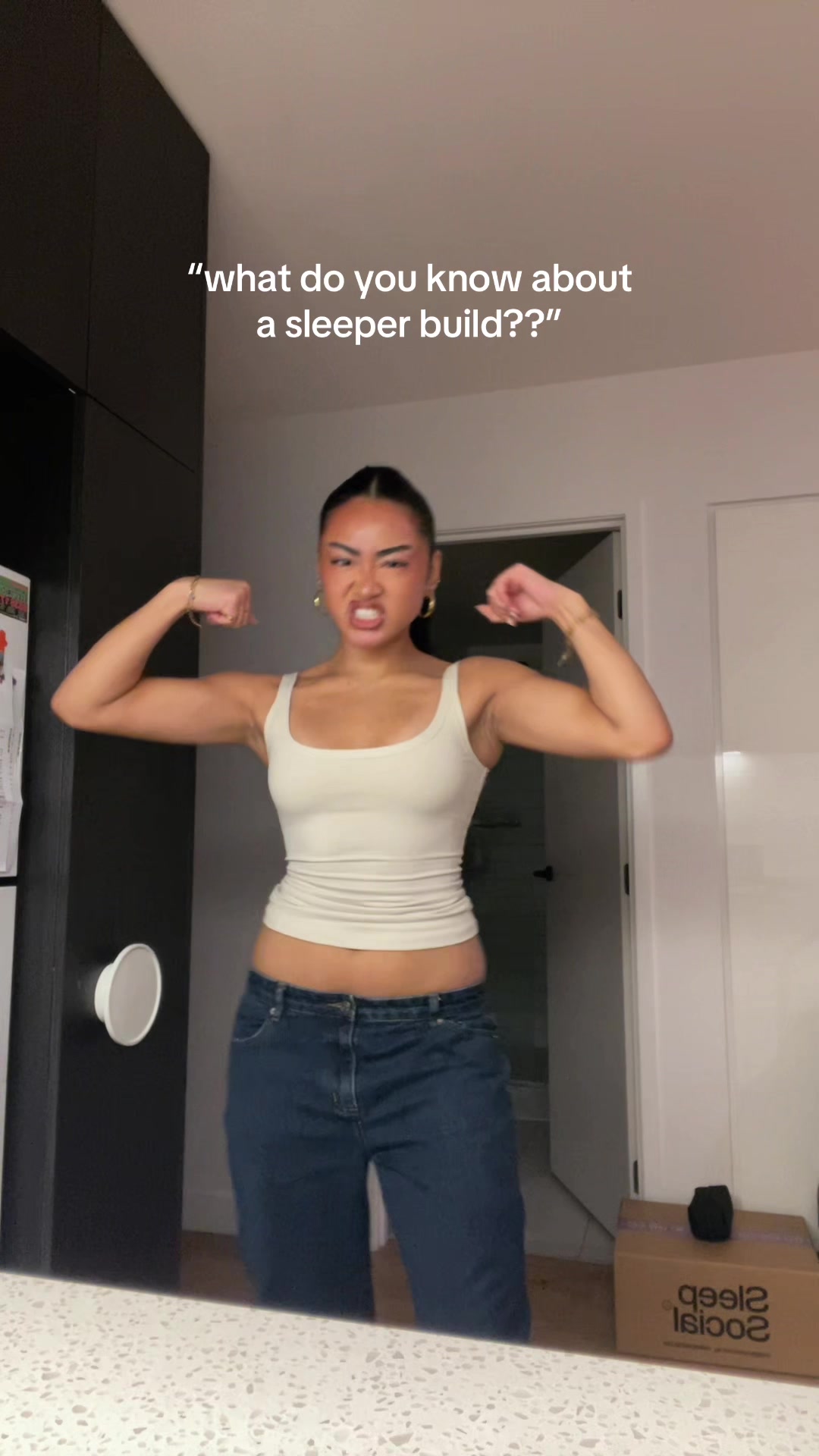 @TH💋NIA