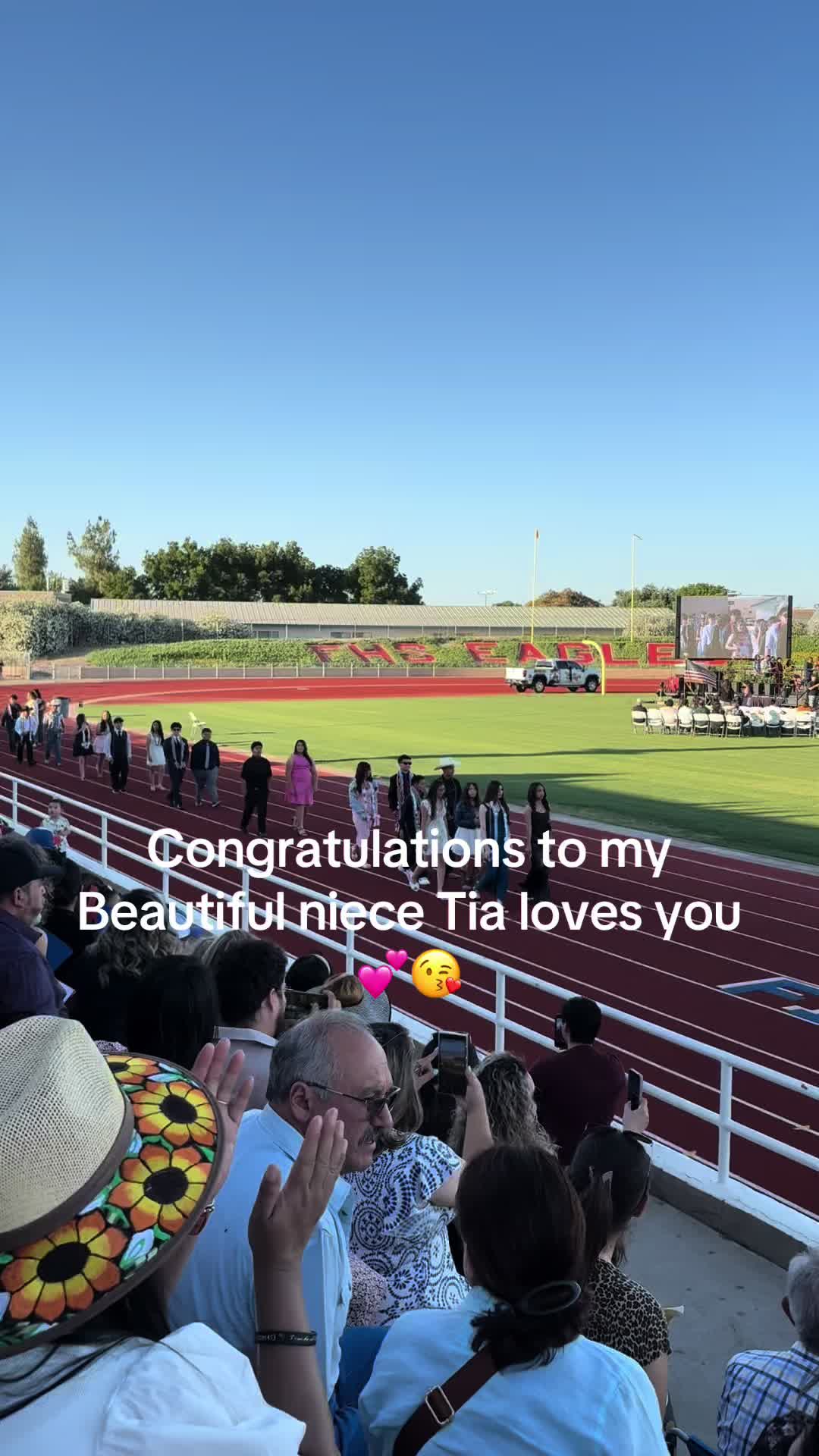 @R✨