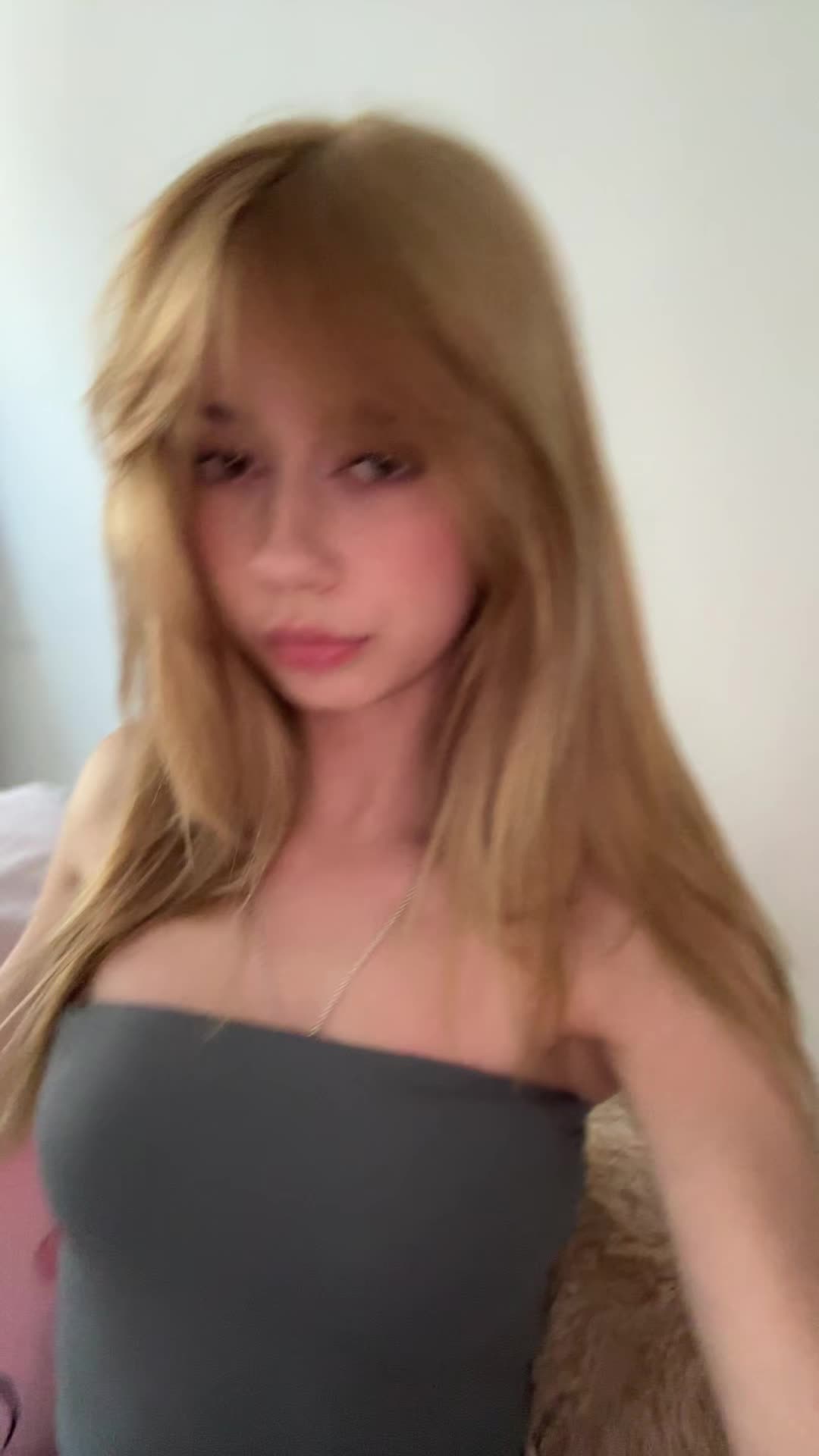 @Laura🧣🕊️