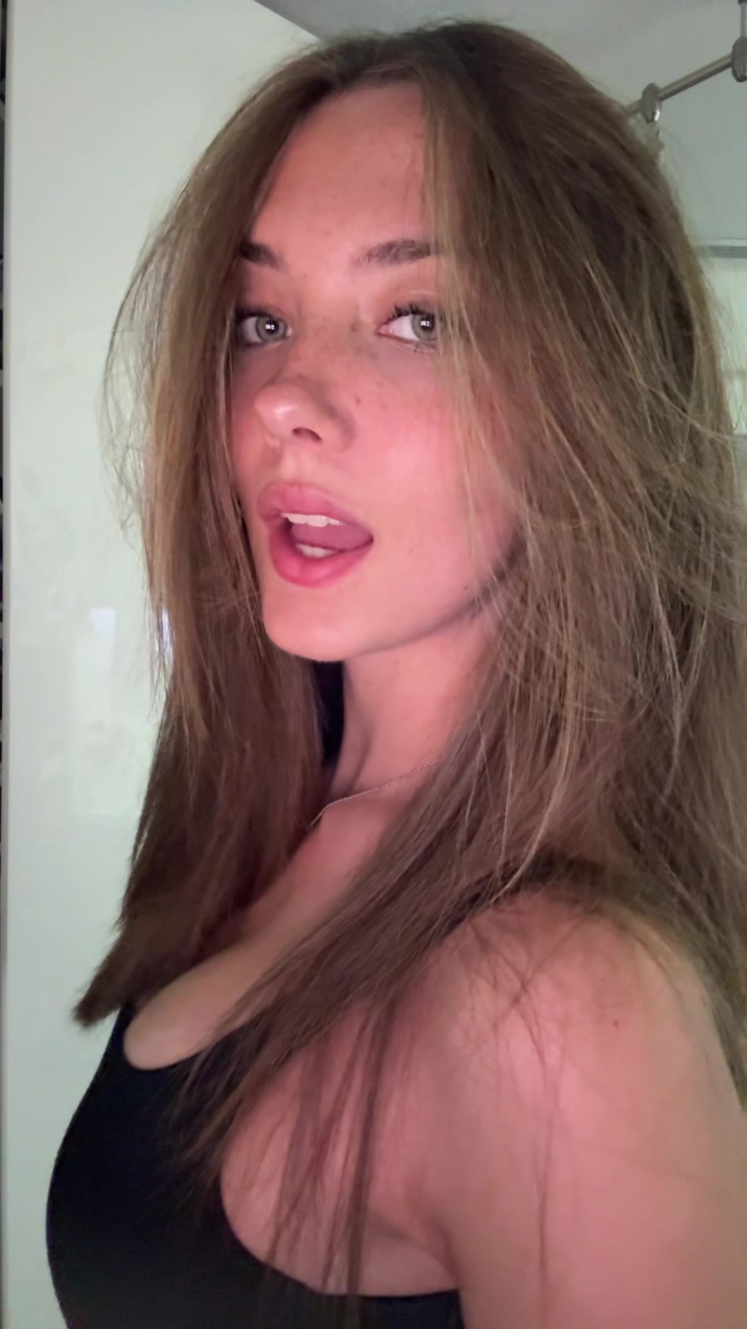 @mariella