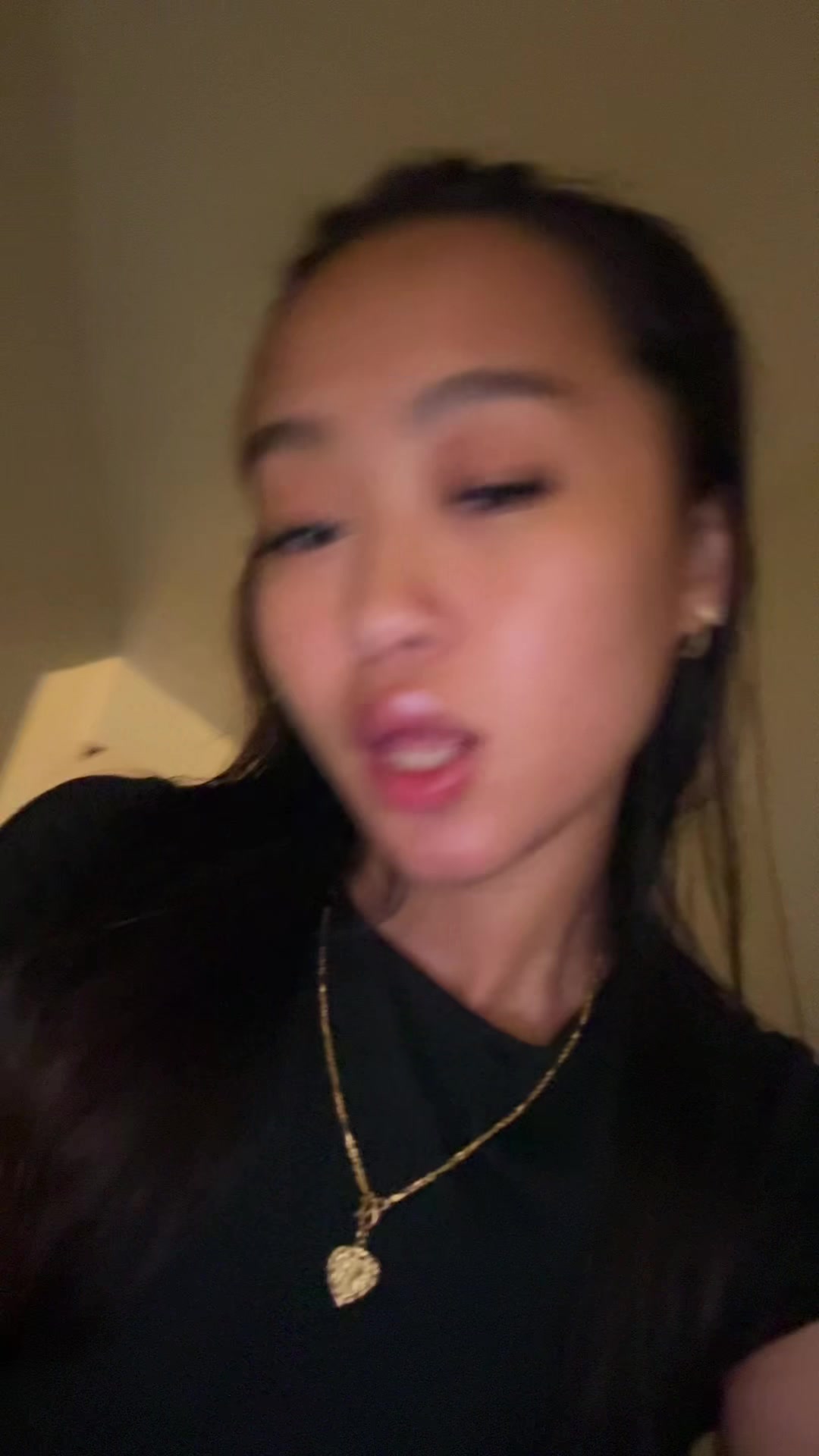 @melly v.