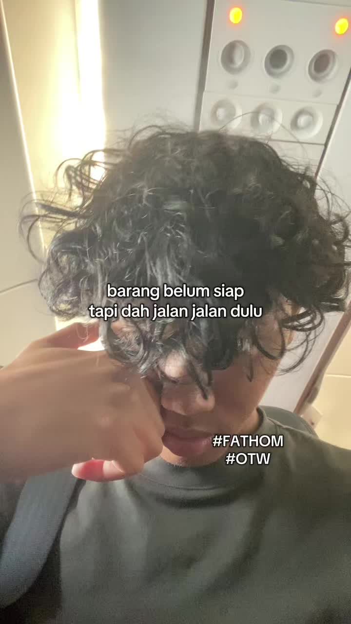 @Akwru