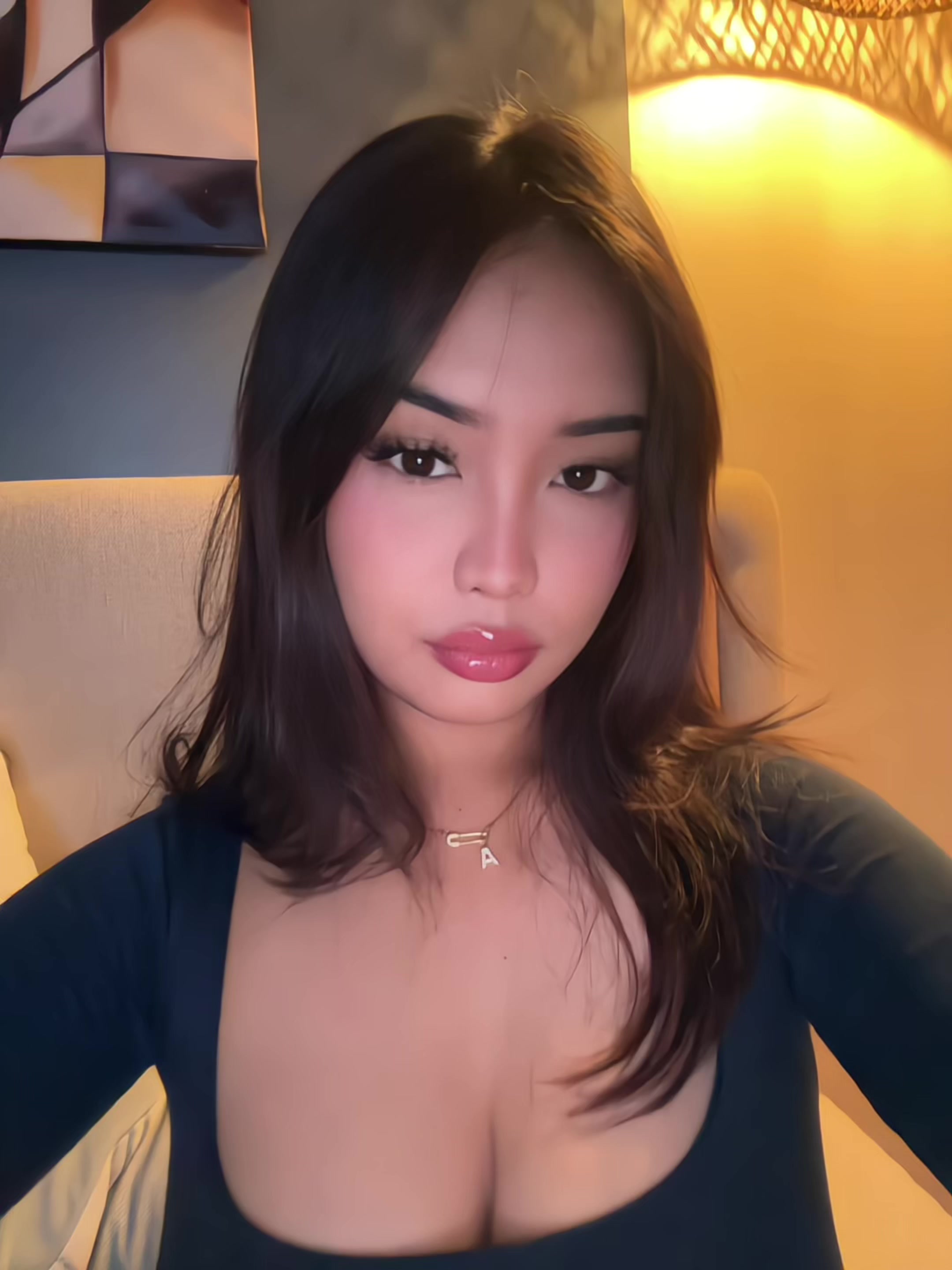 @Miss AA