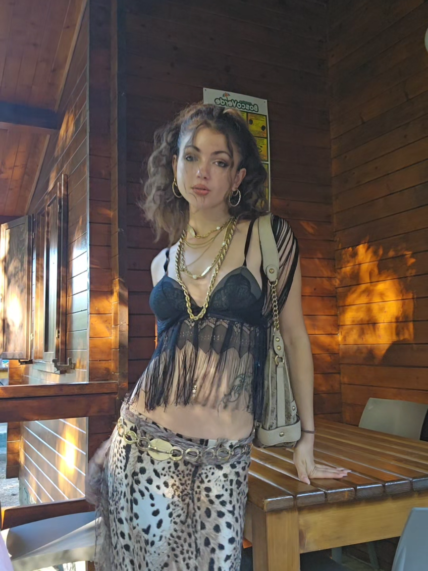 @𝙷𝚊𝚗𝚗𝚊𝚑♡︎