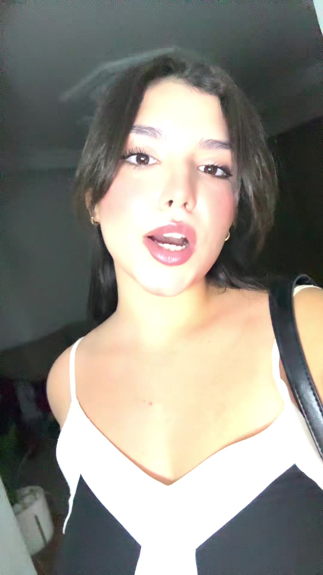 @eya.bh
