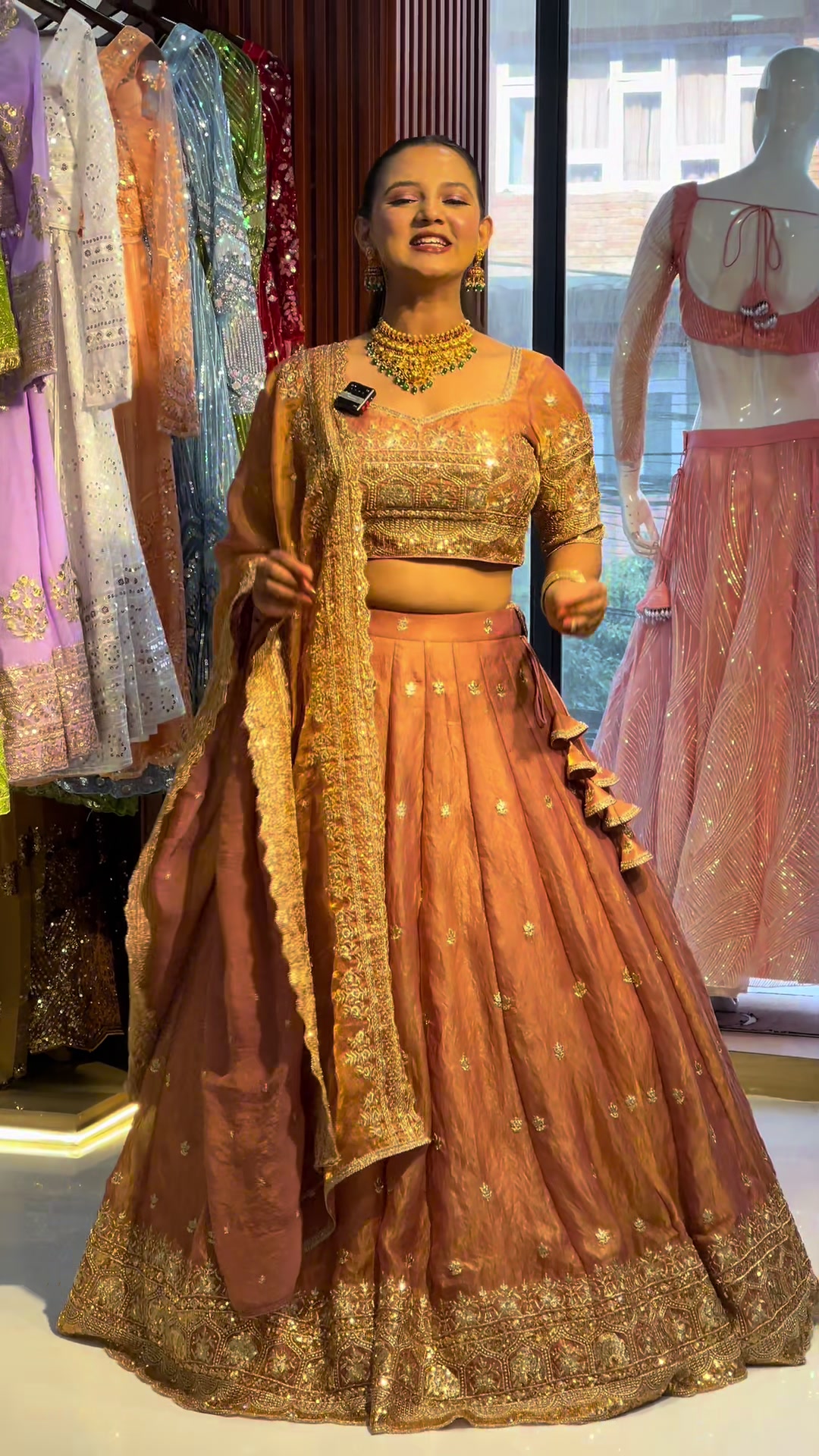 @SHAH FASHION PARADISE