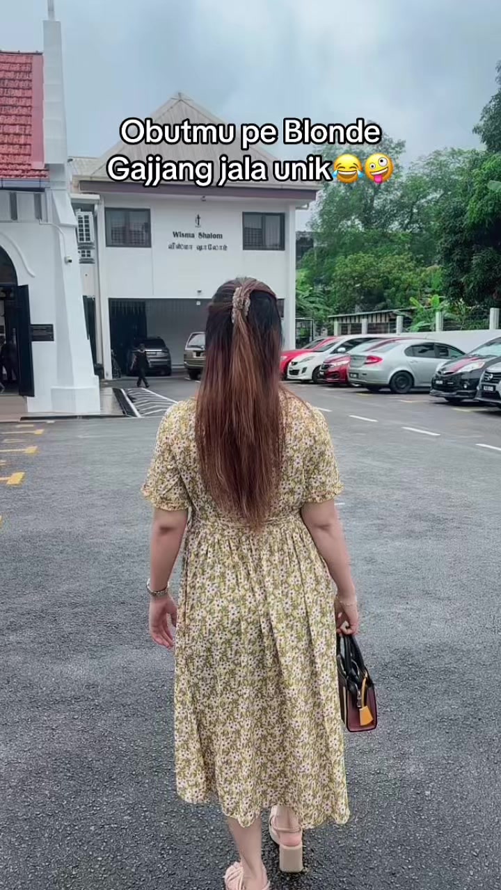 @Winda Manroe 🇮🇩🇲🇾