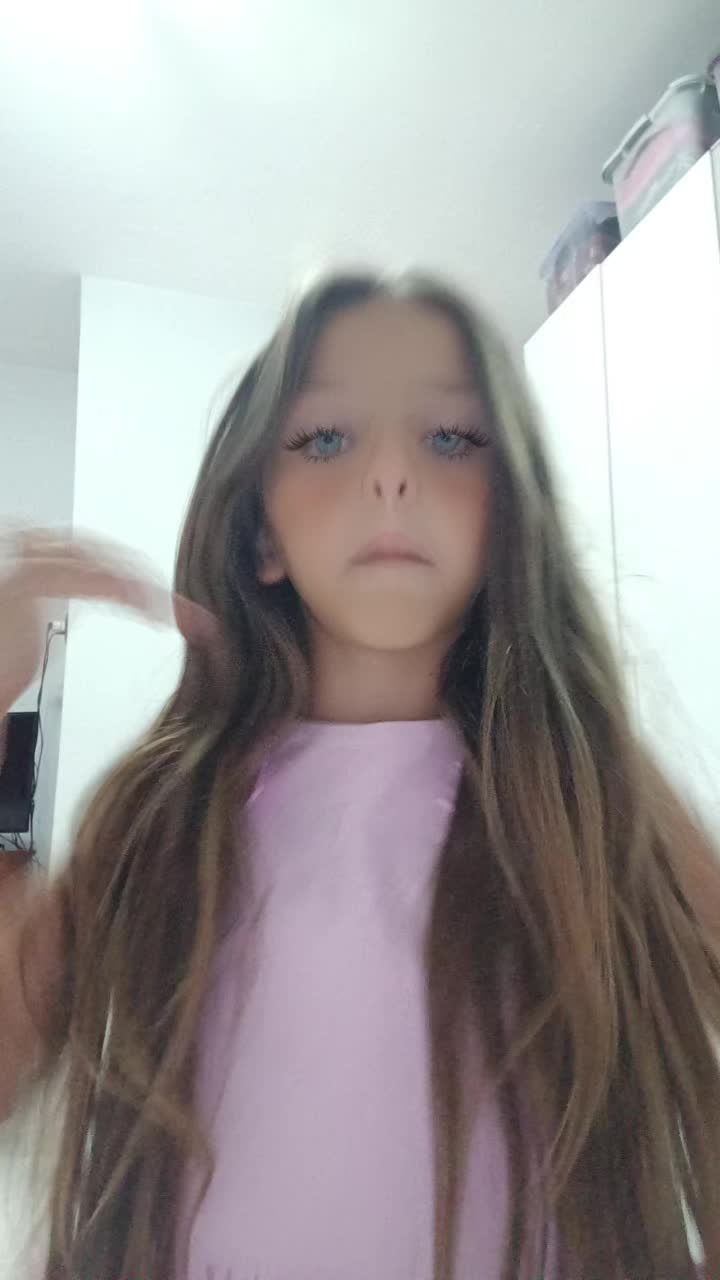 @Ester Iovino979