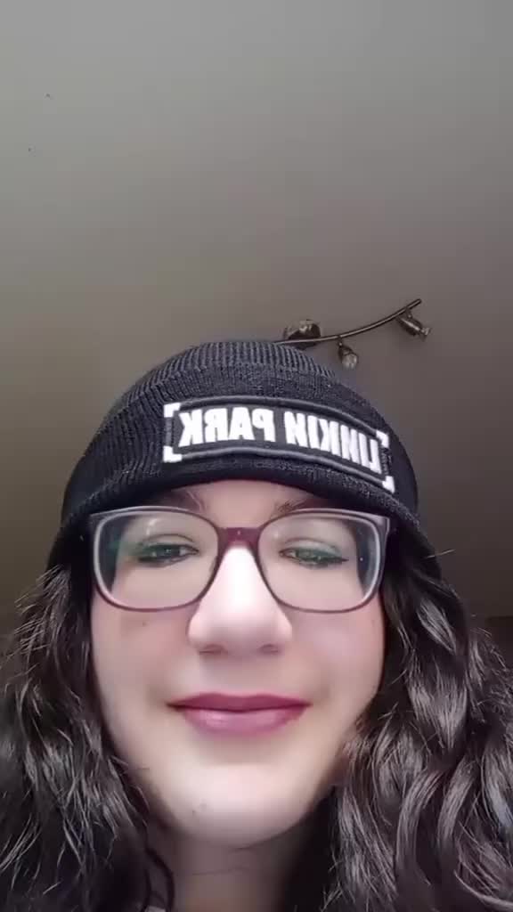 @marie.🎼🩵🖤💚