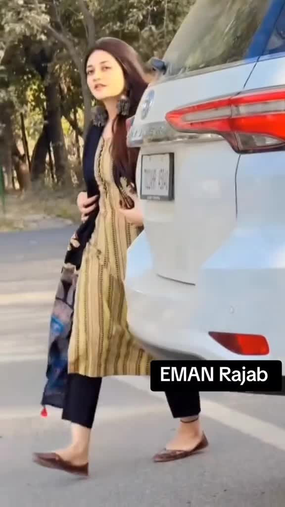 @Rajab❤️