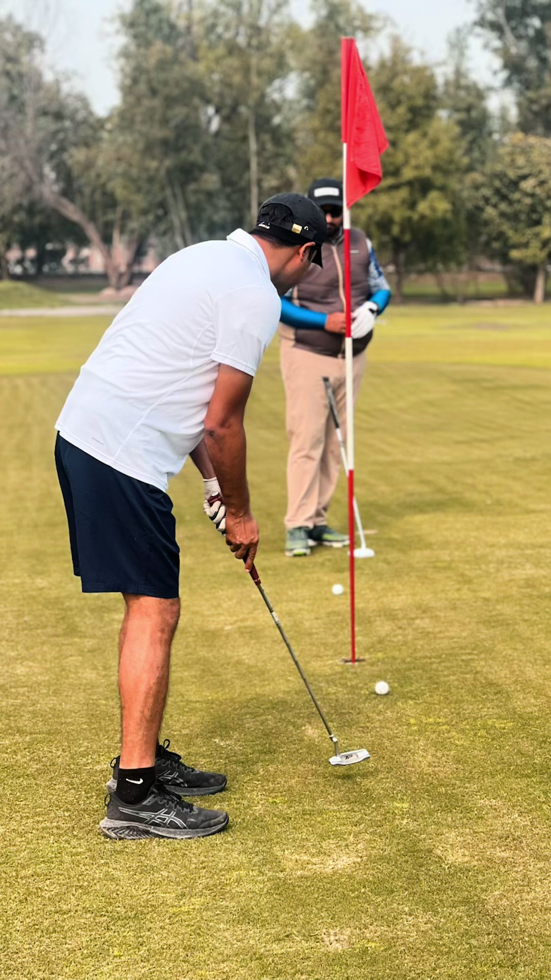 @mian asif (golfer)