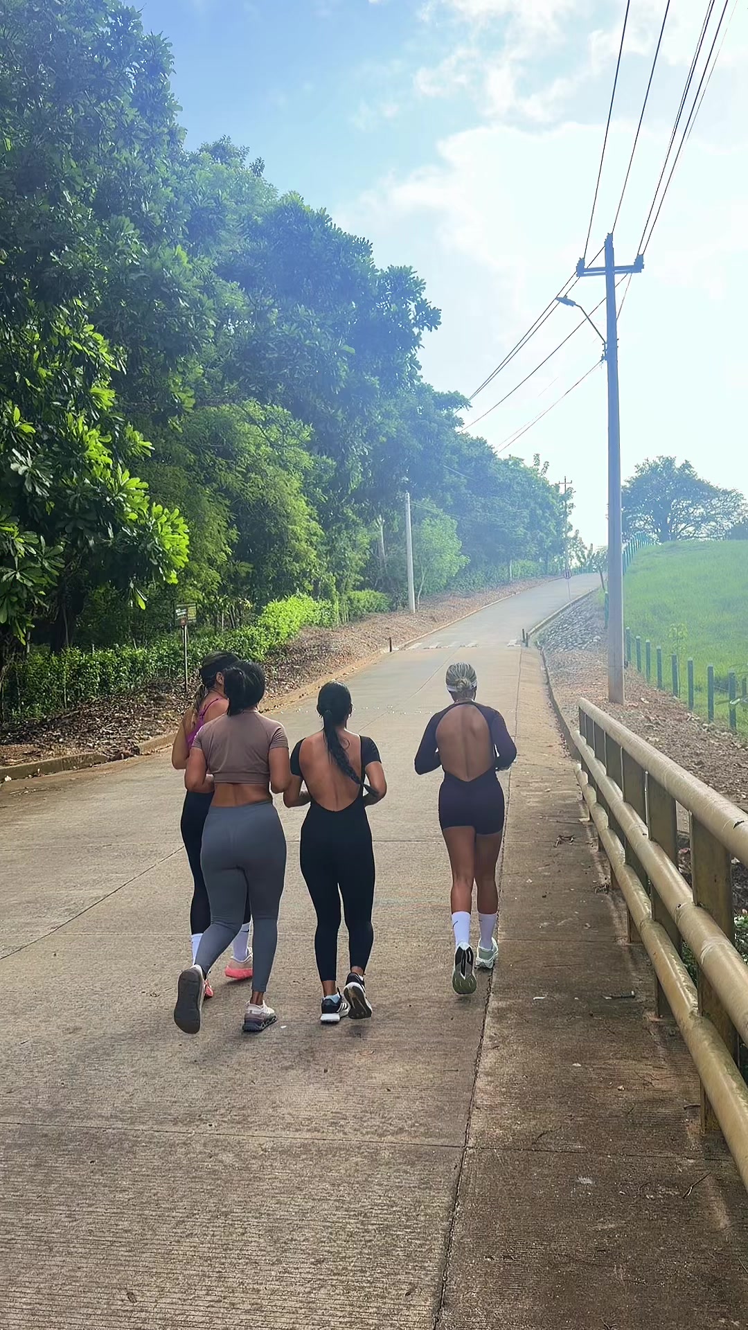 @Aura Meza Fuertes